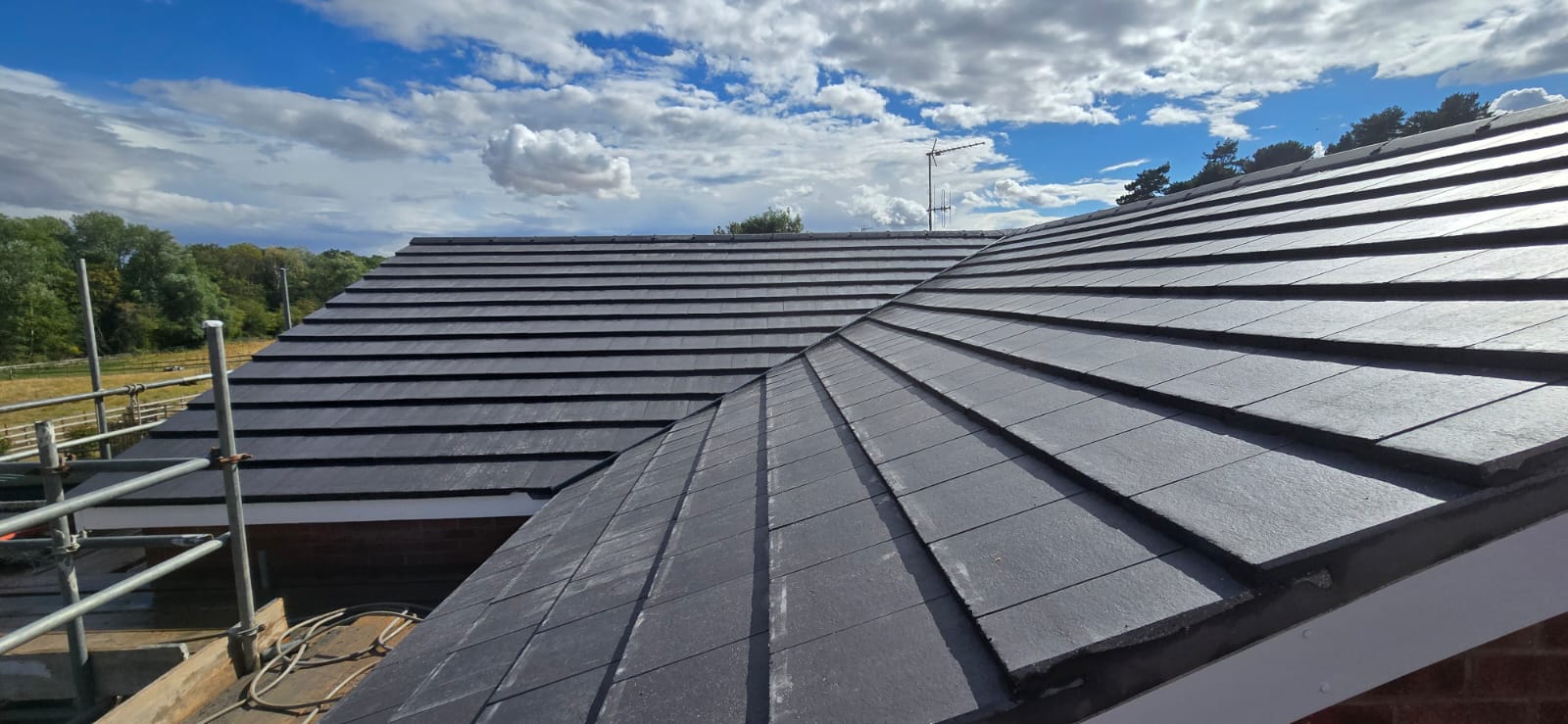 Full re roof - 24 The Hamlet Leek Wooton